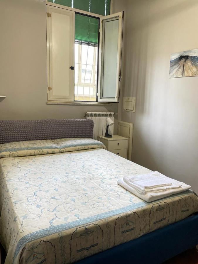 La Ferrovia Holiday Home Napoli Exterior foto